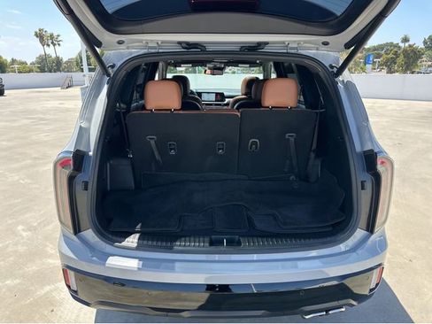 Used 2024 Kia Telluride EX X-Line AWD/4WD image 19