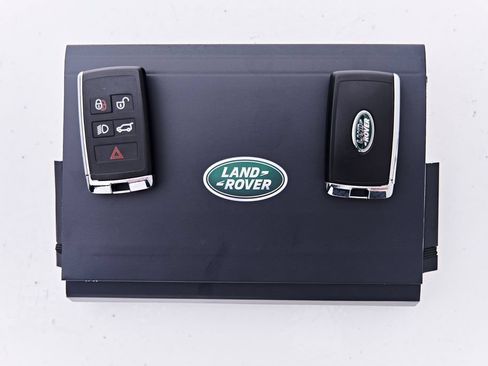 Used 2025 Land Rover Range Rover Sport Dynamic SE AWD/4WD image 92
