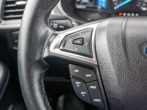 Used 2022 Ford Edge SEL AWD/4WD image 21