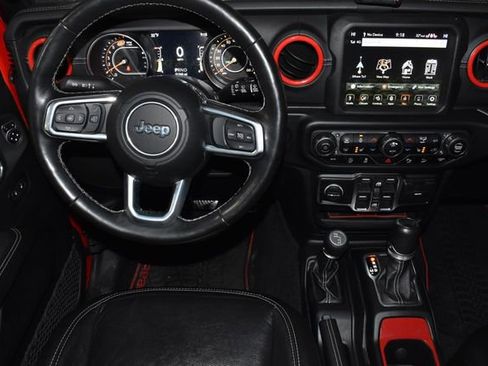 Used 2020 Jeep Wrangler Unlimited Sahara w/ Dual Top Group image 13