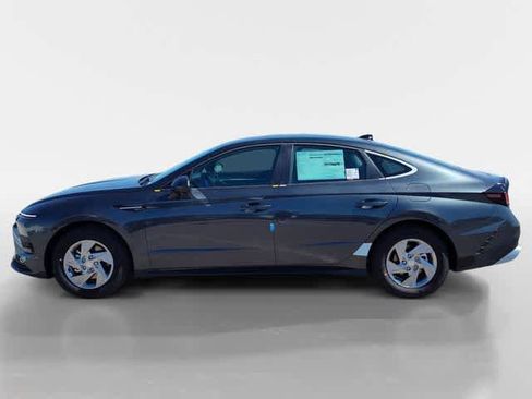 New 2026 Hyundai Sonata SE image 3