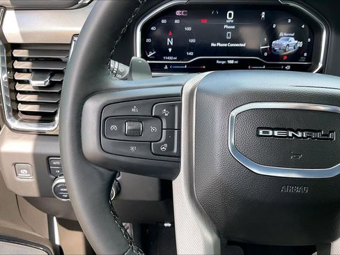 Used 2025 GMC Sierra 1500 Denali w/ Denali Reserve Package image 23