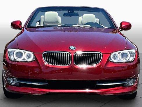 Used 2011 BMW 328i Convertible image 3