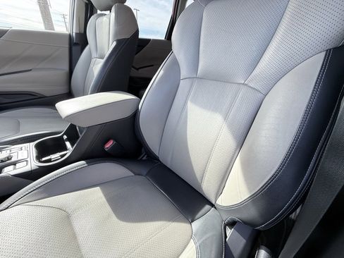 Used 2019 Subaru Forester Limited w/ Popular Package #3 image 25