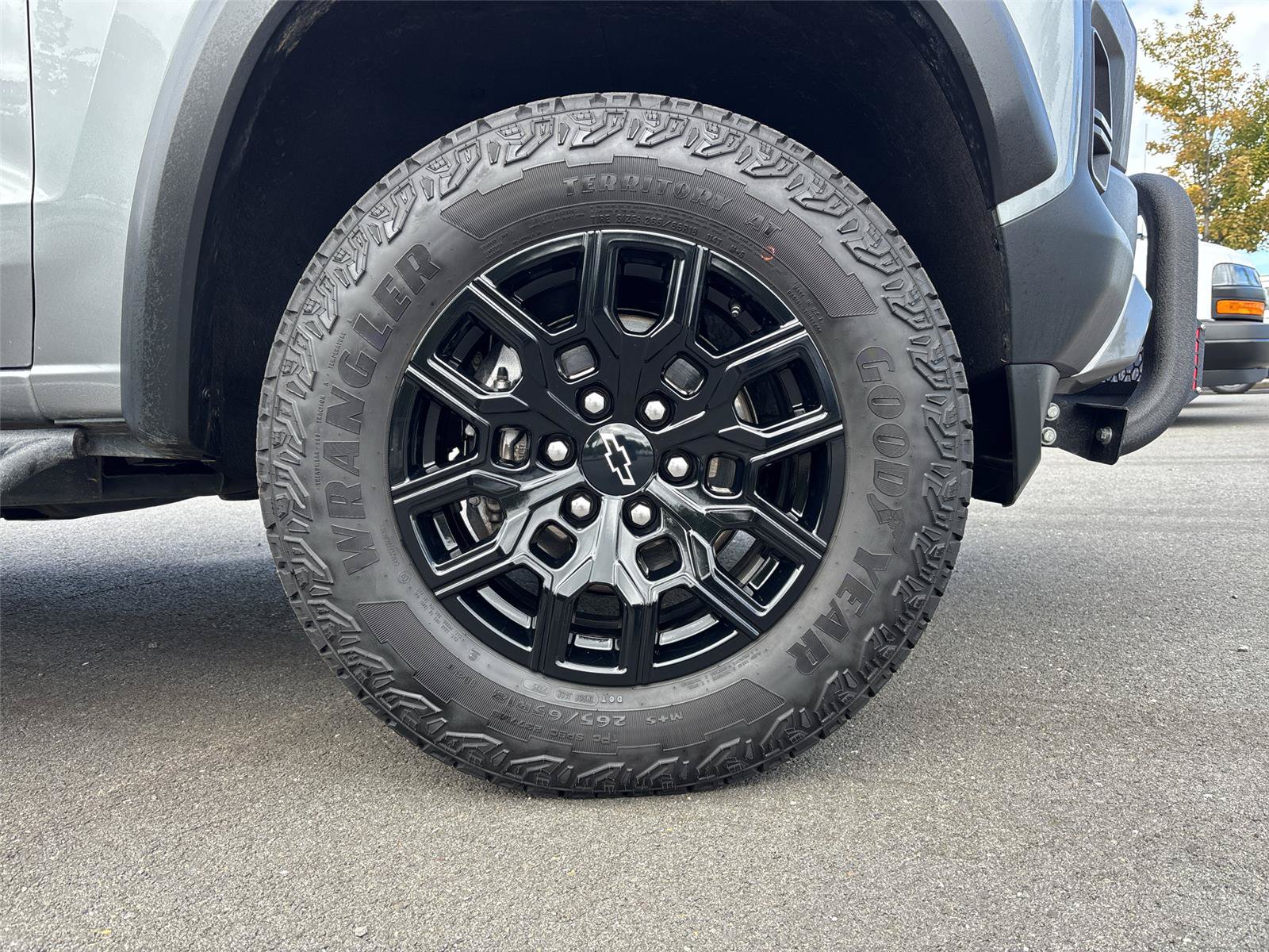 Used 2026 Chevrolet Colorado Trail Boss AWD/4WD image 30