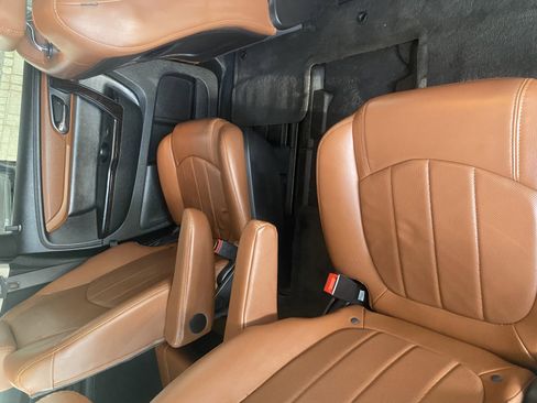 Used 2017 Chevrolet Traverse Premier image 13