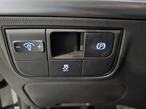Used 2025 Hyundai Tucson SEL AWD/4WD image 24