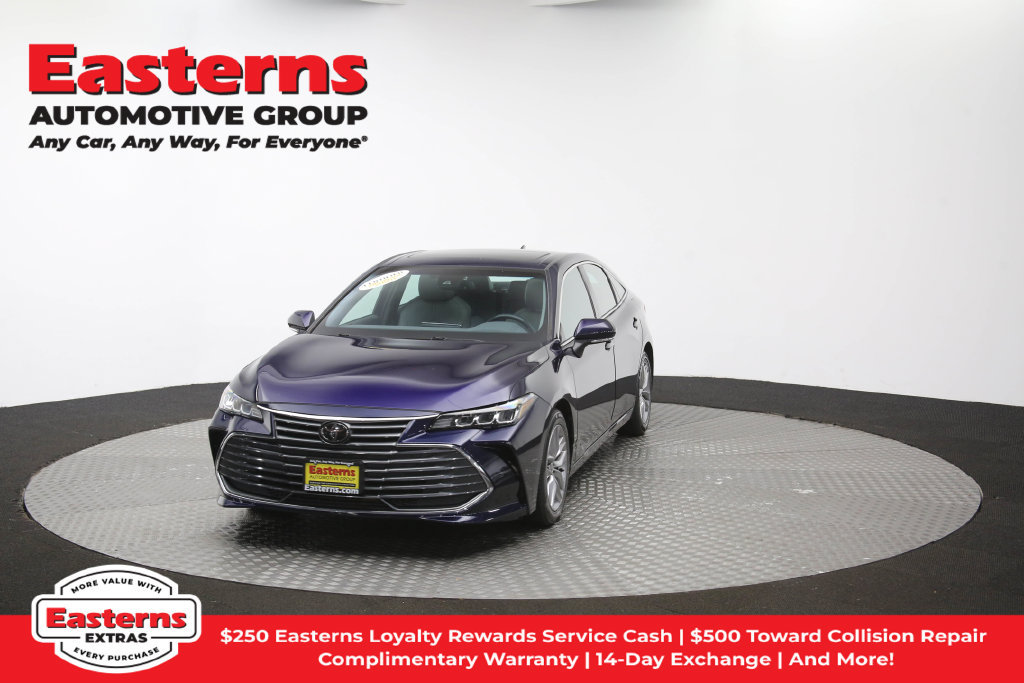 Used 2022 Toyota Avalon XLE w/ Moonroof Package FWD image 56