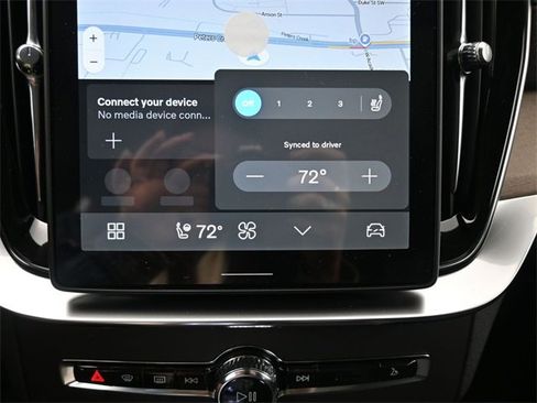 New 2026 Volvo XC90 B6 Plus image 24