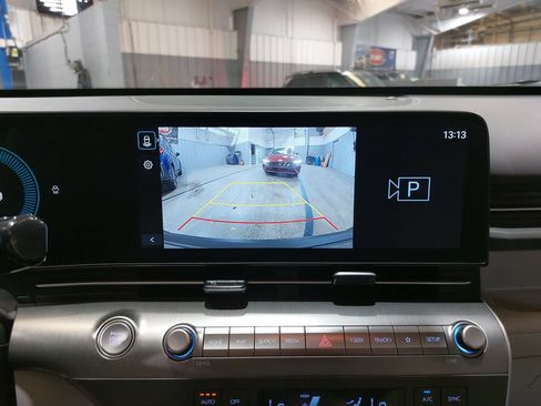 Certified 2025 Hyundai Kona SEL FWD image 24