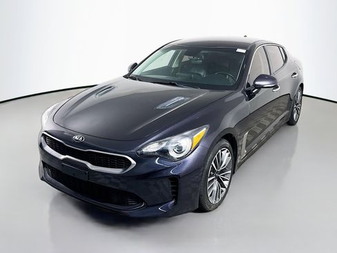 Used 2019 Kia Stinger image 4