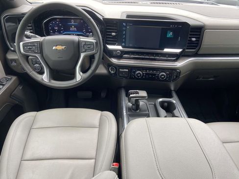 Used 2024 Chevrolet Silverado 1500 LTZ w/ LTZ Premium Package AWD/4WD image 11
