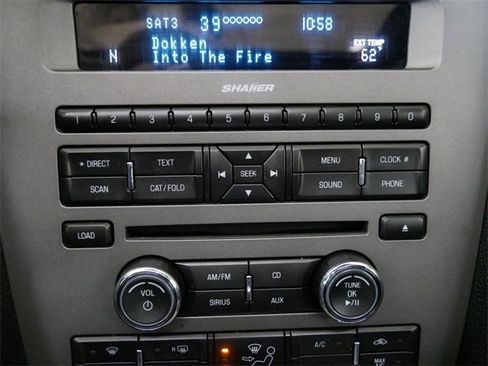 Used 2010 Ford Mustang GT image 19