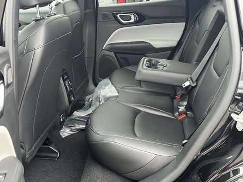 New 2026 Jeep Compass Limited image 13