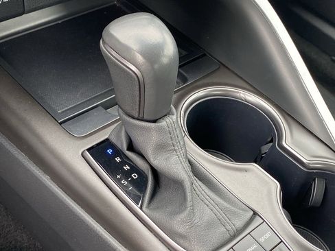 Certified 2024 Toyota Camry SE FWD image 10