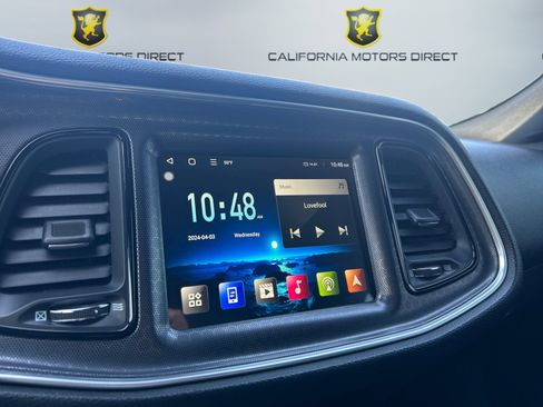 Used 2016 Dodge Challenger R/T Scat Pack w/ Leather Interior Group RWD image 14