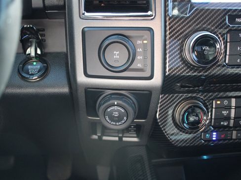 Used 2019 Ford F150 Raptor w/ Equipment Group 802A Luxury AWD/4WD image 23