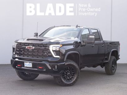 New 2026 Chevrolet Silverado 2500 ZR2 w/ LPO, Dark Essentials Package