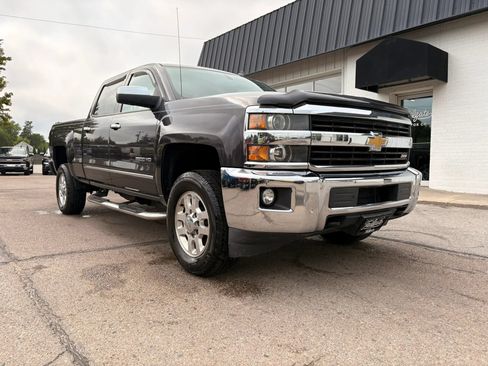 Used 2015 Chevrolet Silverado 2500 LTZ w/ LTZ Plus Package AWD/4WD image 2