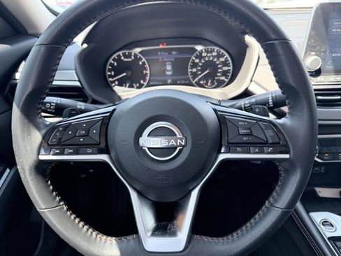 Certified 2023 Nissan Altima 2.5 SR AWD/4WD image 12