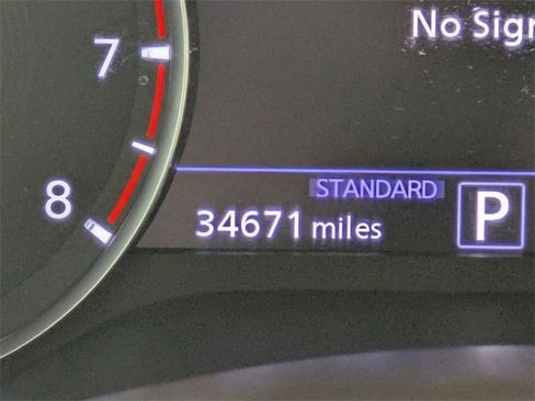 Used 2019 INFINITI QX50 Essential w/ Sensory Package image 22