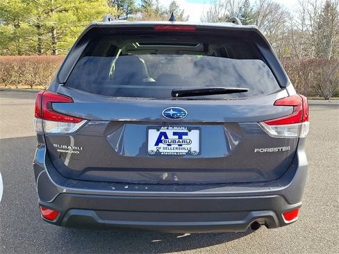 Certified 2024 Subaru Forester Premium image 5