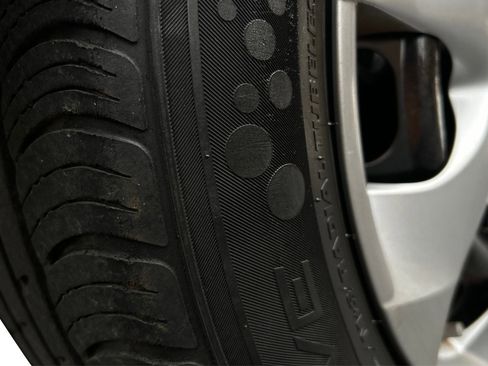 Used 2014 MAZDA MAZDA3 i Sport image 45