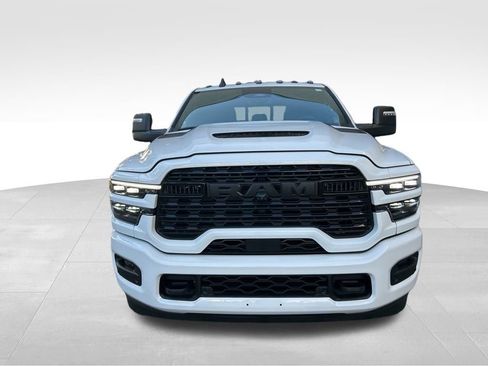 New 2026 RAM 3500 Limited image 15