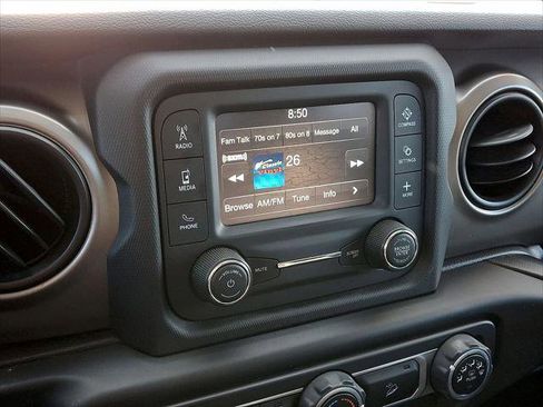 Used 2020 Jeep Wrangler Unlimited Sport S image 14