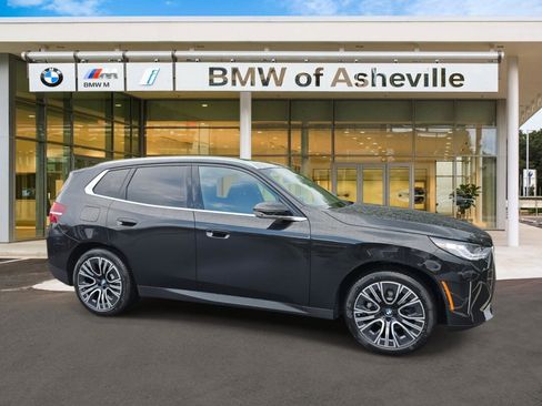 Used 2025 BMW X3 xDrive30i w/ Premium Package image 1