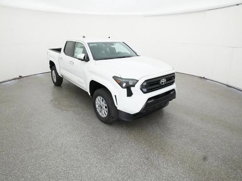 New 2025 Toyota Tacoma SR5 image 13