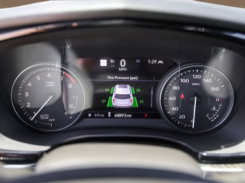 Used 2021 Cadillac XT6 Premium Luxury FWD image 11
