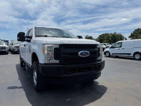Used 2017 Ford F250 XL w/ Power Equipment Group image 4