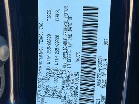 Used 2024 Toyota Tundra Platinum image 29