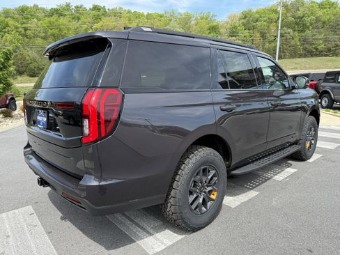 New 2026 Ford Expedition Tremor AWD/4WD image 5
