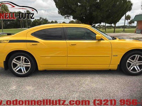 Used 2006 Dodge Charger R/T RWD image 4