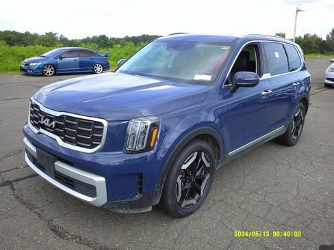 Used 2025 Kia Telluride S AWD/4WD image 1