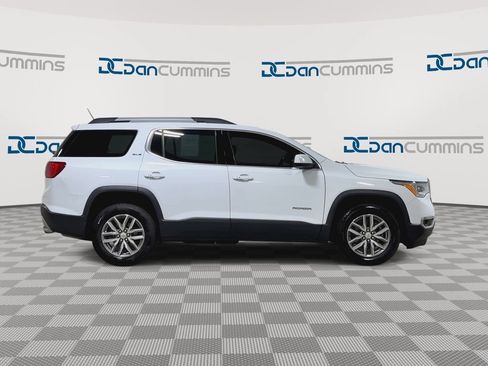 Used 2017 GMC Acadia SLE w/ Driver Alert Package I AWD/4WD image 9