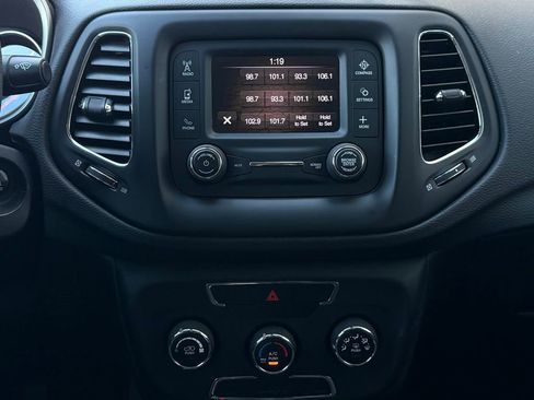 Used 2018 Jeep Compass Sport image 14