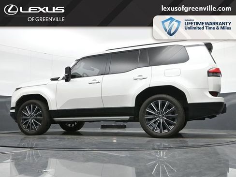 Used 2024 Lexus GX 550 w/ Accessory Package (Z1) AWD/4WD image 43