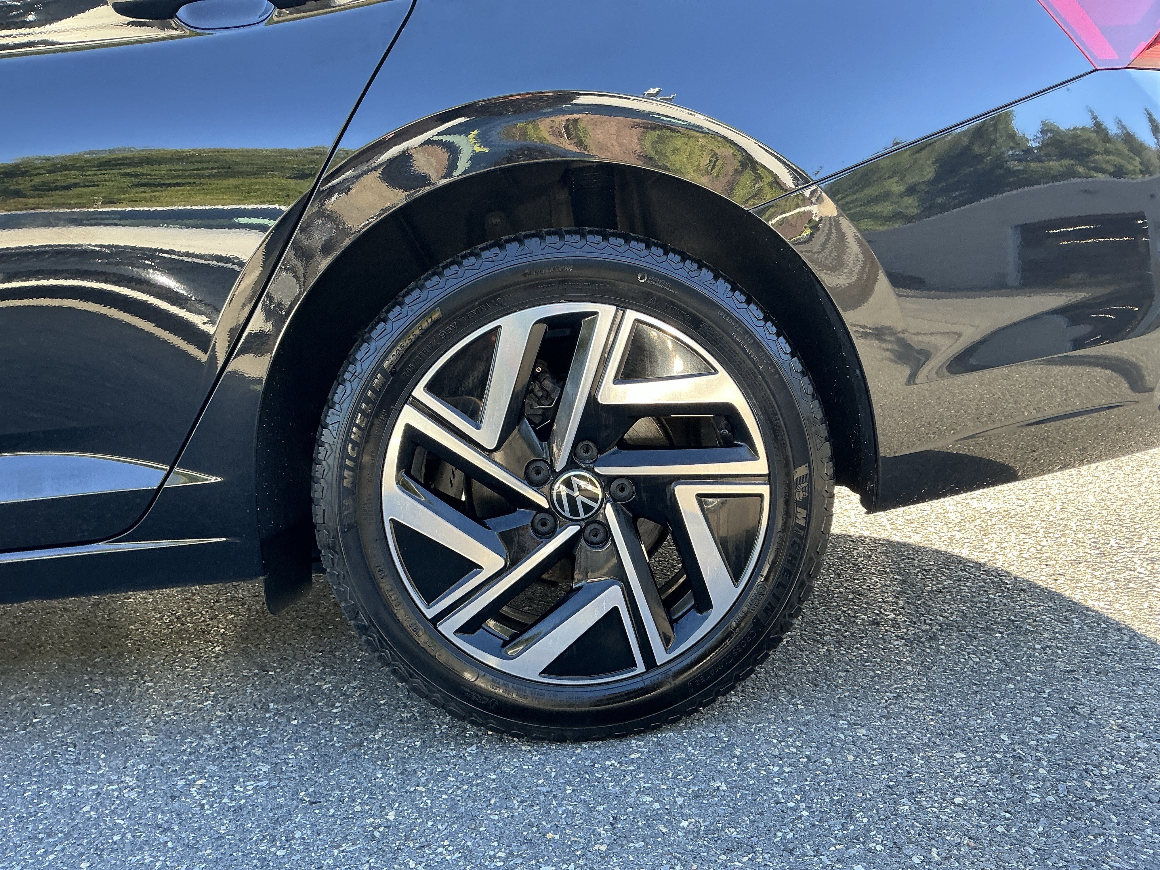 Used 2022 Volkswagen Jetta SEL FWD image 9
