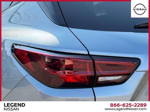 Used 2024 Chevrolet Blazer LT AWD/4WD image 10