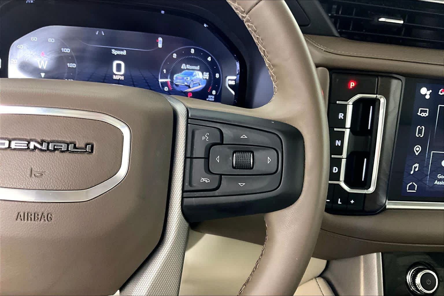 Used 2023 GMC Yukon Denali w/ Max Trailering Package AWD/4WD image 23