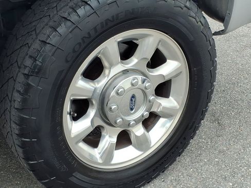 Used 2016 Ford F250 XLT AWD/4WD image 11