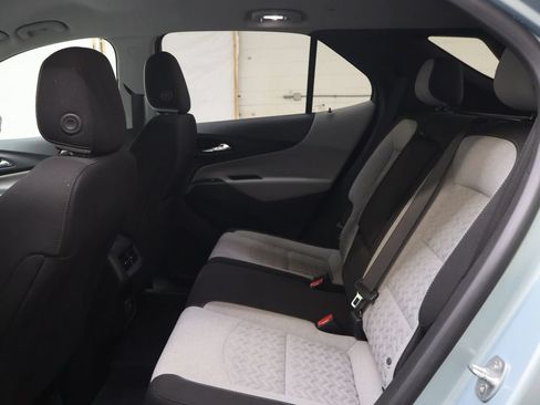 Used 2022 Chevrolet Equinox LT FWD image 14