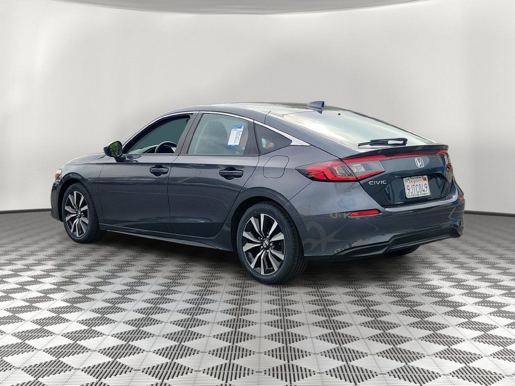 Certified 2024 Honda Civic EX-L image 4