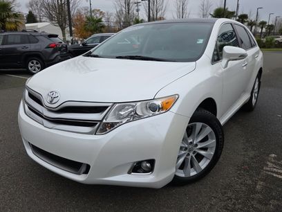 Used 2015 Toyota Venza XLE w/ XLE Premium Package