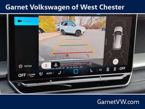 New 2026 Volkswagen Tiguan SE R-Line FWD image 8