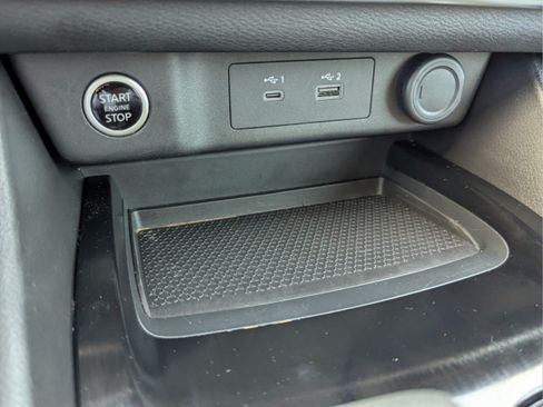 Used 2023 Nissan Rogue SV FWD image 22
