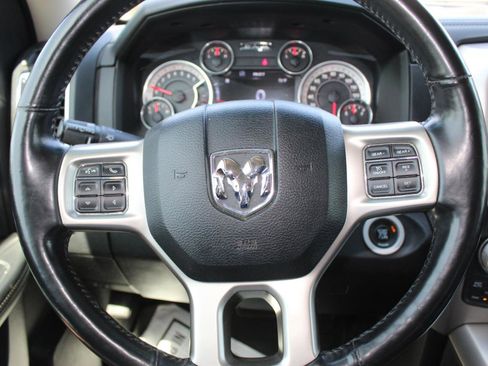 Used 2016 RAM 1500 Laramie w/ Convenience Group image 24